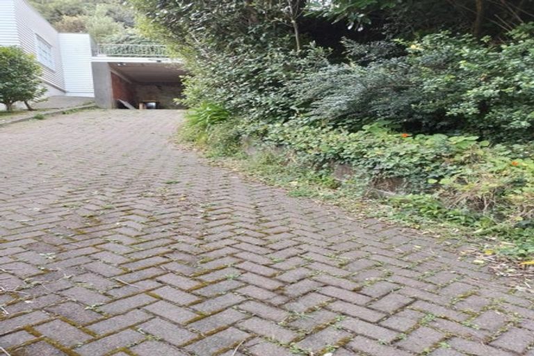 Photo of property in 39 Rangoon Street, Khandallah, Wellington, 6035