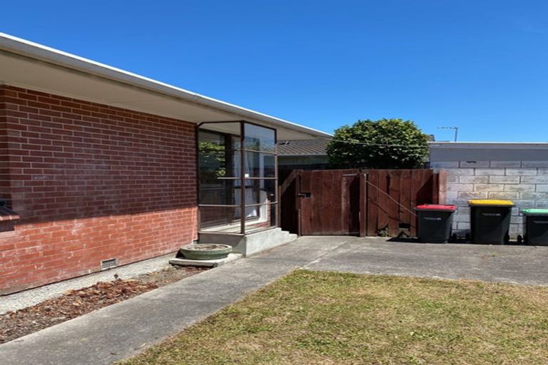 Photo of property in 2/6 Pulford Place, Ilam, Christchurch, 8041