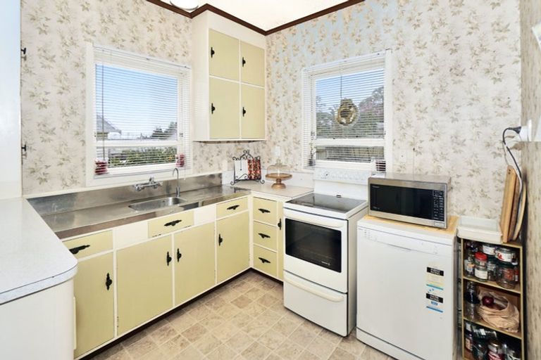 Photo of property in 8 Belvedere Street, Te Puke, 3119