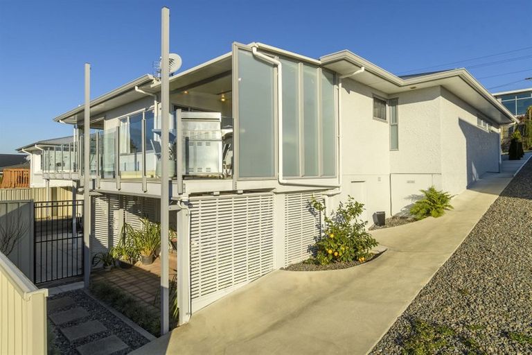 Photo of property in 8 Seaview Road, Otumoetai, Tauranga, 3110