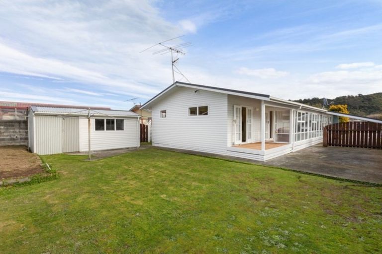 Photo of property in 156 Wise Street, Wainuiomata, Lower Hutt, 5014
