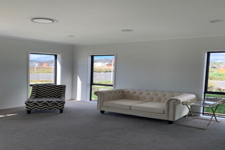 Photo of property in 62 Donegal Park Drive, Flat Bush, Auckland, 2019