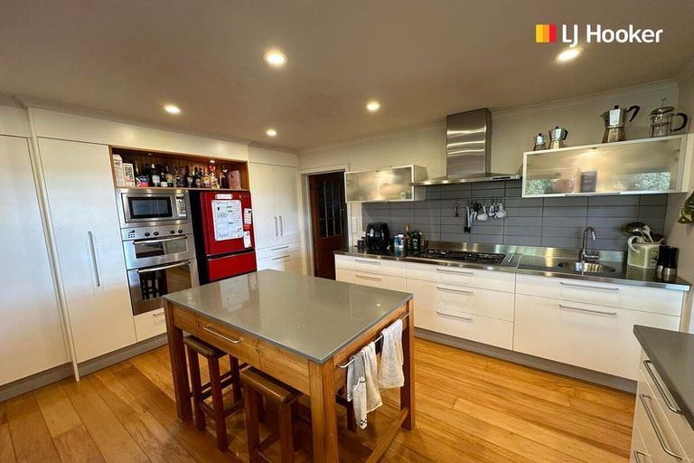 Photo of property in 6a Elliffe Place, Shiel Hill, Dunedin, 9013