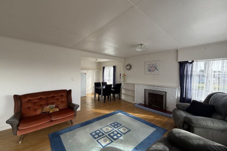 Photo of property in 5 Raleigh Street, Vogeltown, New Plymouth, 4310