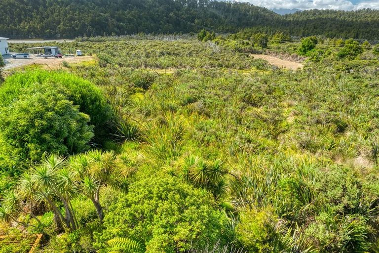 Photo of property in 33 The Strand, Okarito, Whataroa, 7886