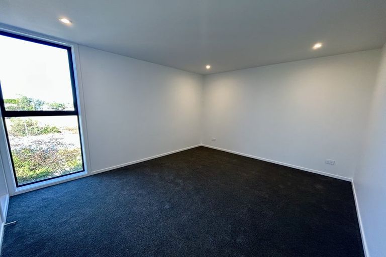 Photo of property in 15 Tiraumea Drive, Pakuranga, Auckland, 2010