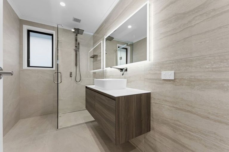 Photo of property in 157 Hitchen Road, Pokeno, 2402