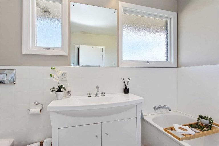 Photo of property in 10 Chislehurst Place, Bryndwr, Christchurch, 8052