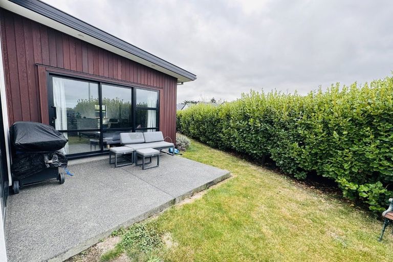 Photo of property in 8 Berg Way, Belfast, Christchurch, 8051