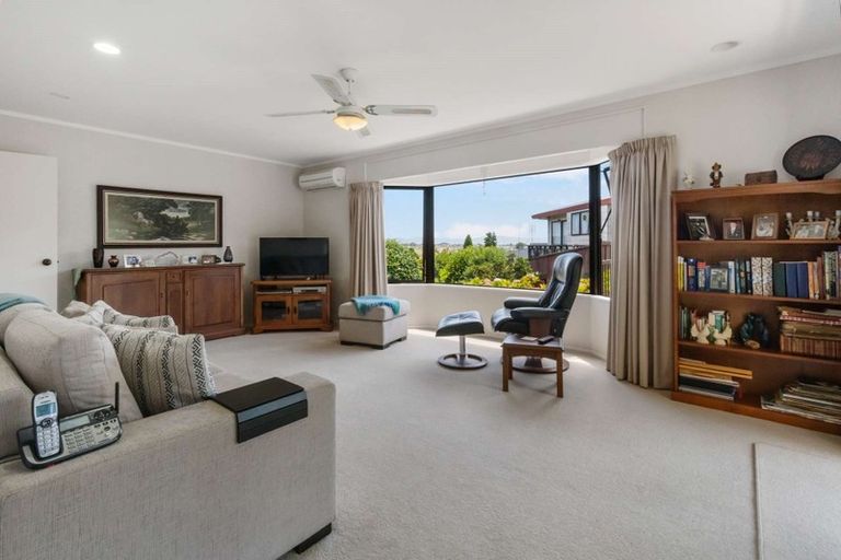 Photo of property in 1a Winwood Way, Judea, Tauranga, 3110