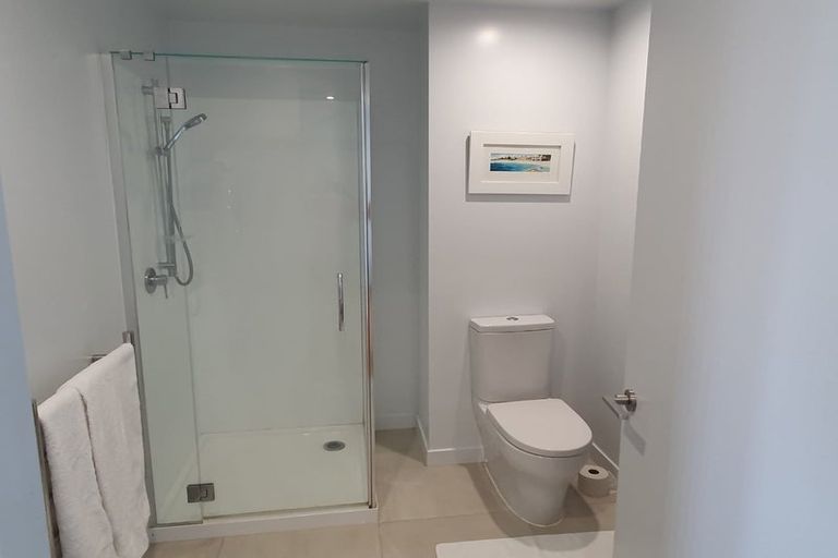 Photo of property in Frank Sargeson Apts, 204/74 Anzac Street, Takapuna, Auckland, 0622