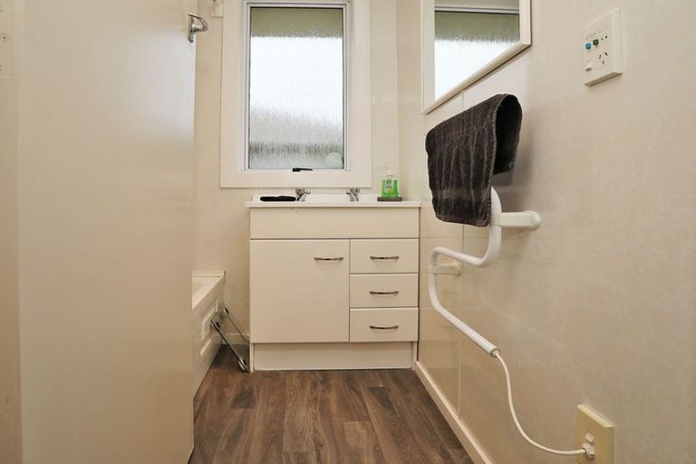 Photo of property in 38 Eden Crescent, Glengarry, Invercargill, 9810