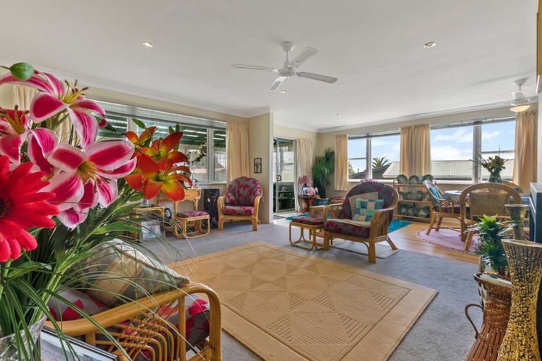 Photo of property in 52 Mallard Drive, Selwyn Heights, Rotorua, 3015