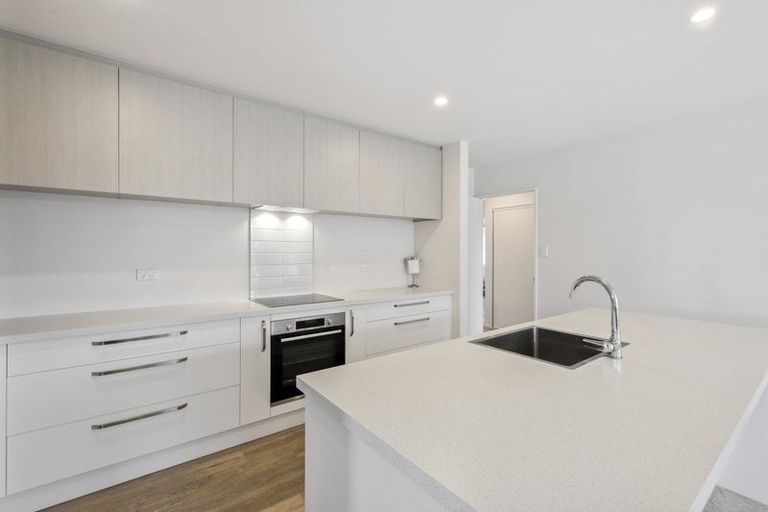 Photo of property in 15 Grey View Grove, Rangiora, 7400