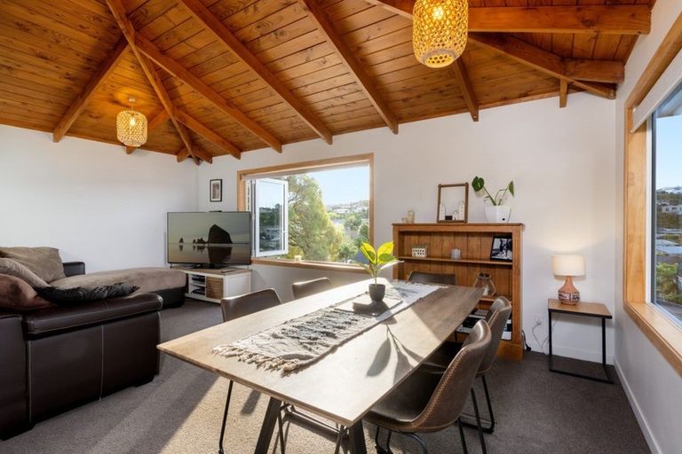 Photo of property in 132 Hinewa Road, Otumoetai, Tauranga, 3110