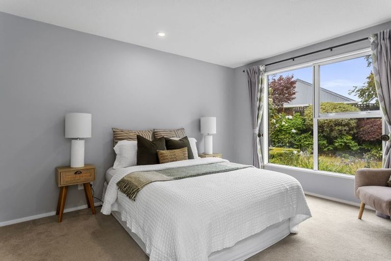 Photo of property in 5 Priorsford Court, Avonhead, Christchurch, 8042