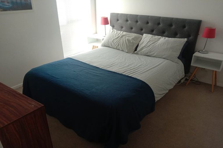 Photo of property in Dual Apartments, 108/142 Vivian Street, Te Aro, Wellington, 6011