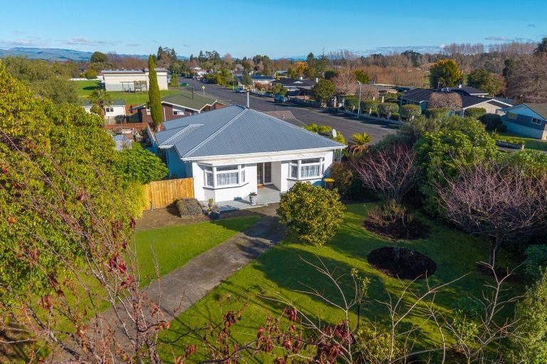 Photo of property in 53 Hospital Street, Dannevirke, 4930