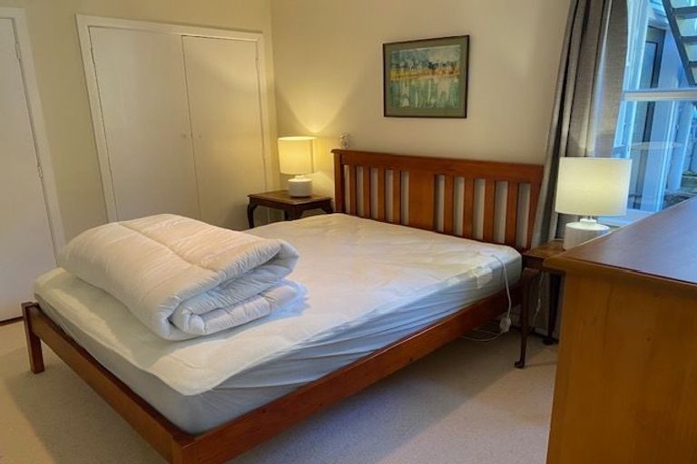 Photo of property in 32 Monaghan Avenue, Karori, Wellington, 6012