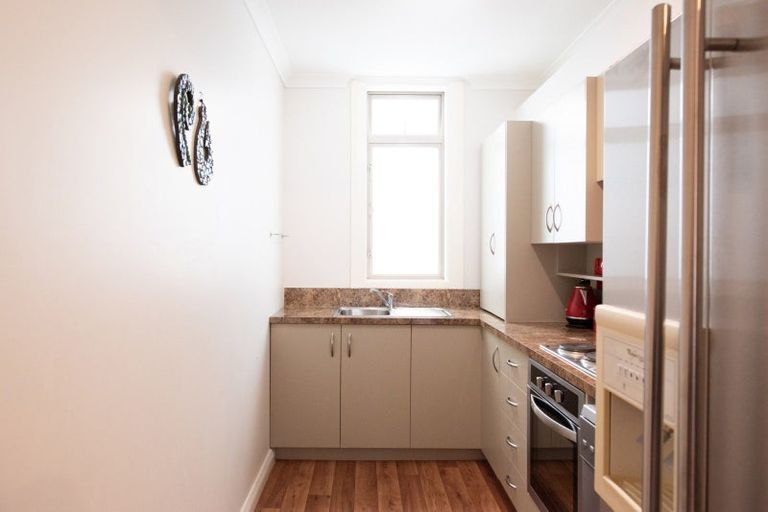 Photo of property in 11-19 Wellington Street, Picton, 7220