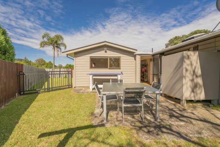 Photo of property in 13 Coronation Row, Pauanui, Hikuai, 3579