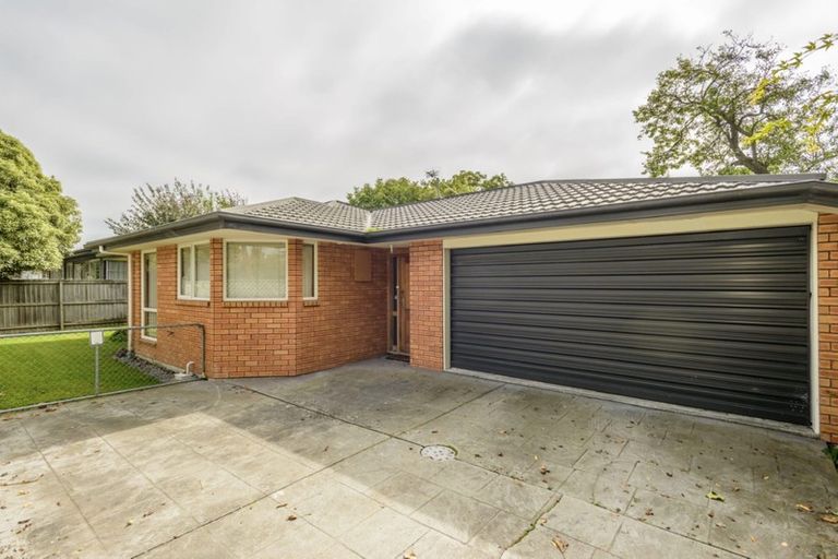 Photo of property in 35c Oxley Avenue, St Albans, Christchurch, 8014