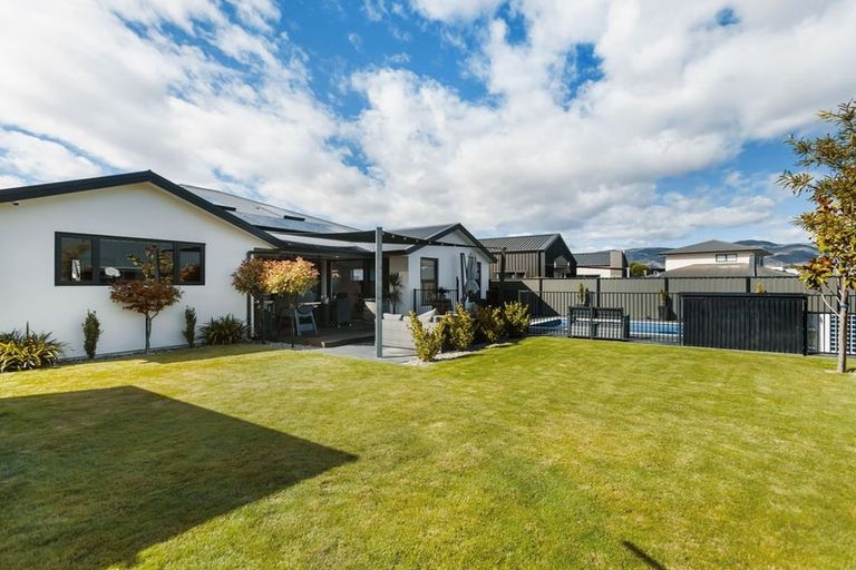 Photo of property in 6 Hortons Way, Cromwell, 9310
