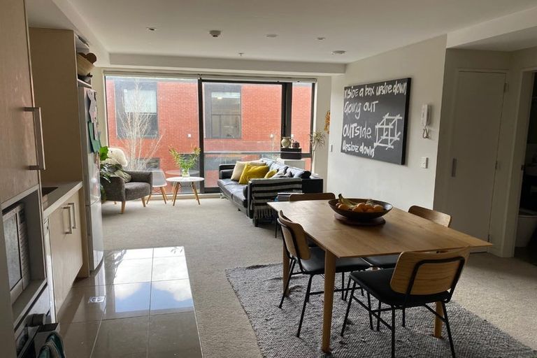Photo of property in Nouvo Apartments, 2j/21 Rugby Street, Mount Cook, Wellington, 6021