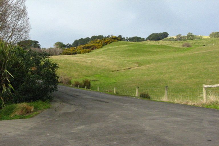 Photo of property in 131 Greenacres Street, Macandrew Bay, Dunedin, 9014