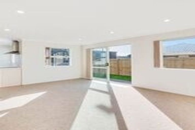 Photo of property in 78 Totara Meadows Court, Wiri, Auckland, 2104