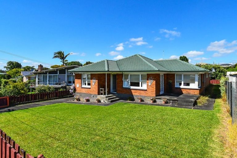 Photo of property in 55 Beaumonts Way, Manurewa, Auckland, 2102
