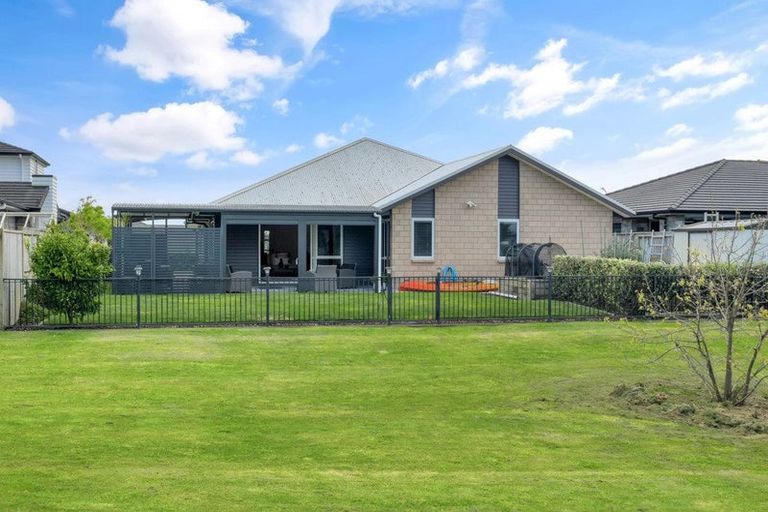 Photo of property in 39 Montia Close, Papamoa Beach, Papamoa, 3118