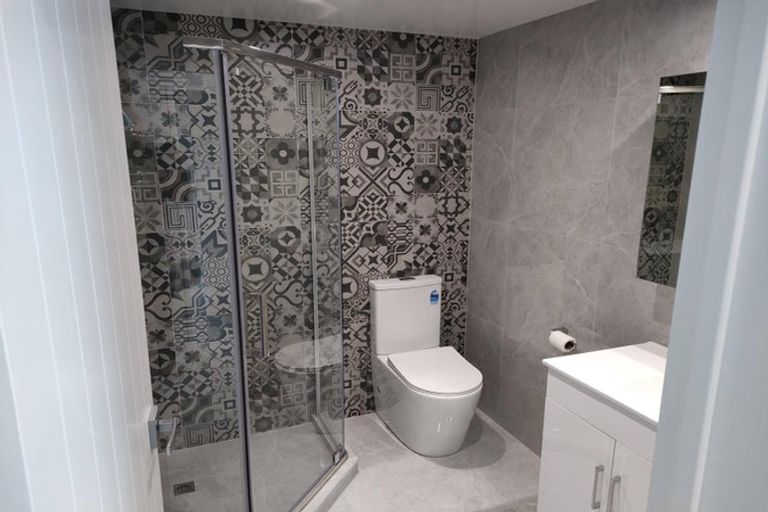 Photo of property in 14 Arataki Way, Glen Eden, Auckland, 0602