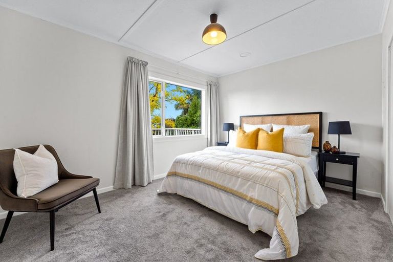 Photo of property in 1/29 Beatrice Avenue, Hillcrest, Auckland, 0627