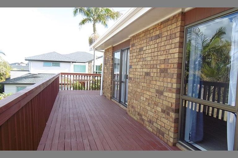 Photo of property in 52 Jandell Crescent, Bucklands Beach, Auckland, 2014