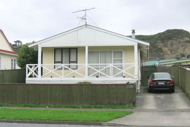 Photo of property in 1/79 Molesworth Street, Taita, Lower Hutt, 5011