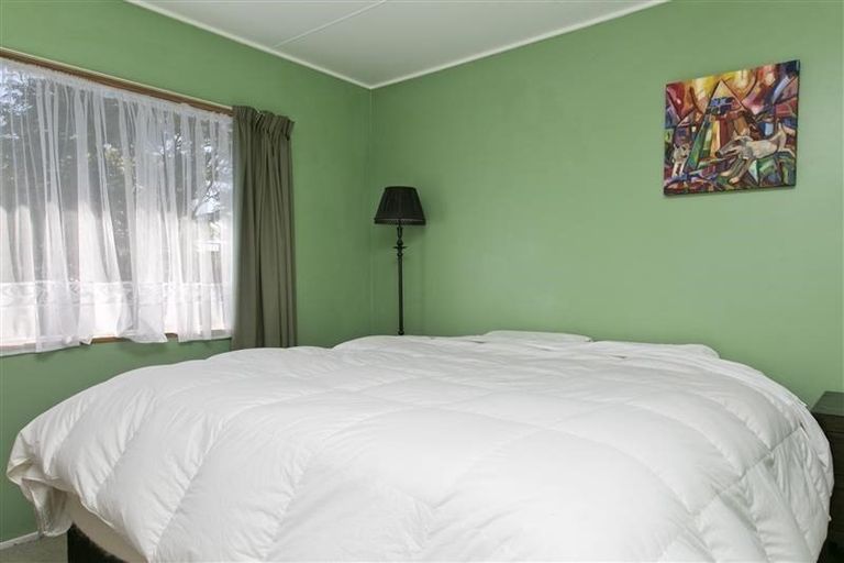 Photo of property in 1/24 Hammersmith Street, Richmond Heights, Taupo, 3330