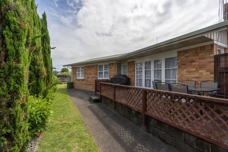 Photo of property in 6 English Street, St Andrews, Hamilton, 3200