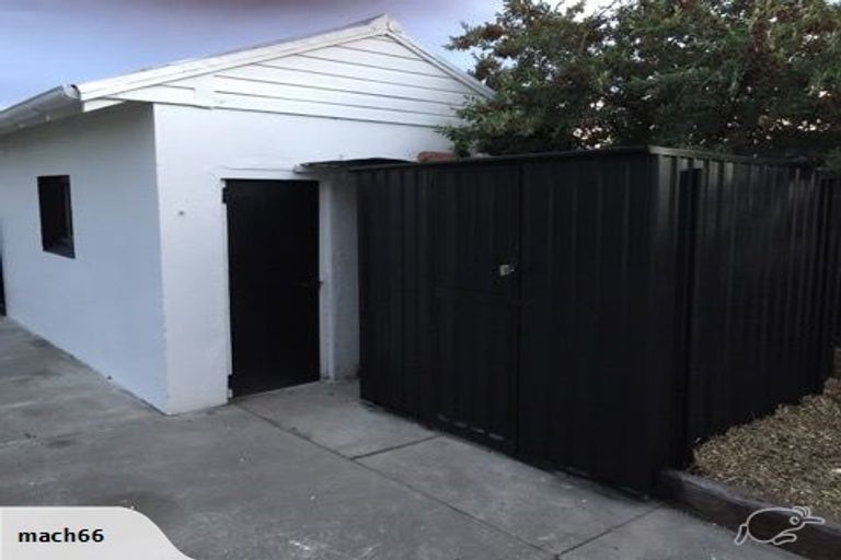 Photo of property in 917 Heretaunga Street East, Parkvale, Hastings, 4122