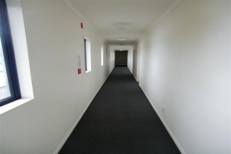 Photo of property in 11 Ruahine Street, Roslyn, Palmerston North, 4414