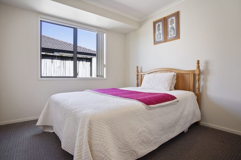 Photo of property in 12 Hoggard Place, Katikati, 3129