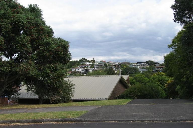 Photo of property in 72 Waiau Street, Torbay, Auckland, 0630
