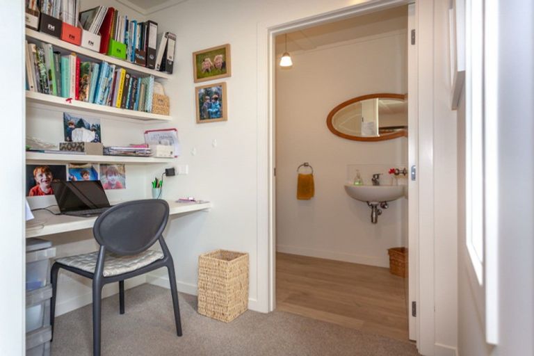 Photo of property in 107 Riverview Road, Whangamata, 3620