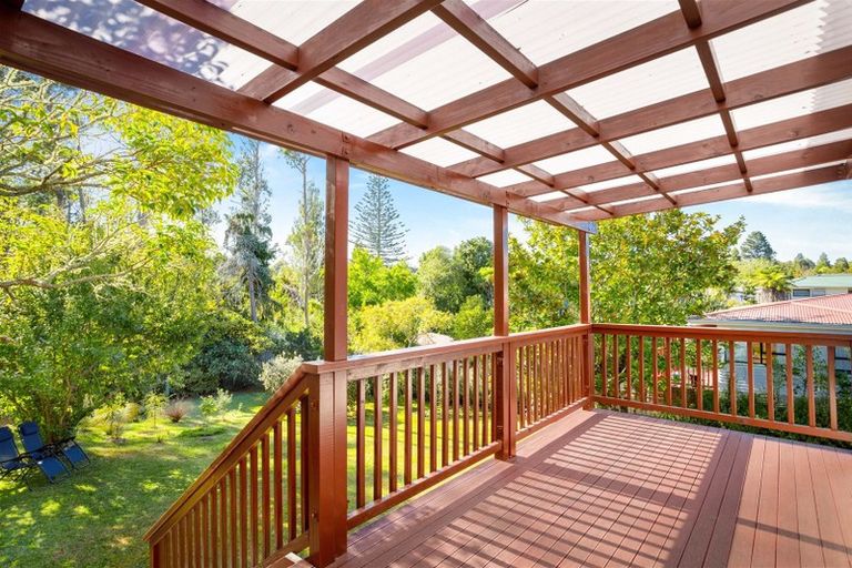 Photo of property in 40 Parker Avenue, New Lynn, Auckland, 0600