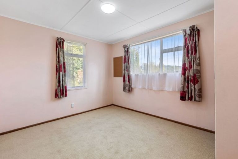 Photo of property in 26 Antrim Crescent, Wainuiomata, Lower Hutt, 5014