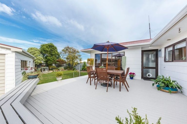 Photo of property in 50 Kaimanawa Street, Kelvin Grove, Palmerston North, 4414