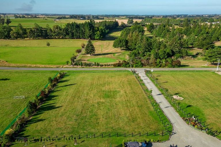 Photo of property in 55 Bakers Road, Waimate, 7978