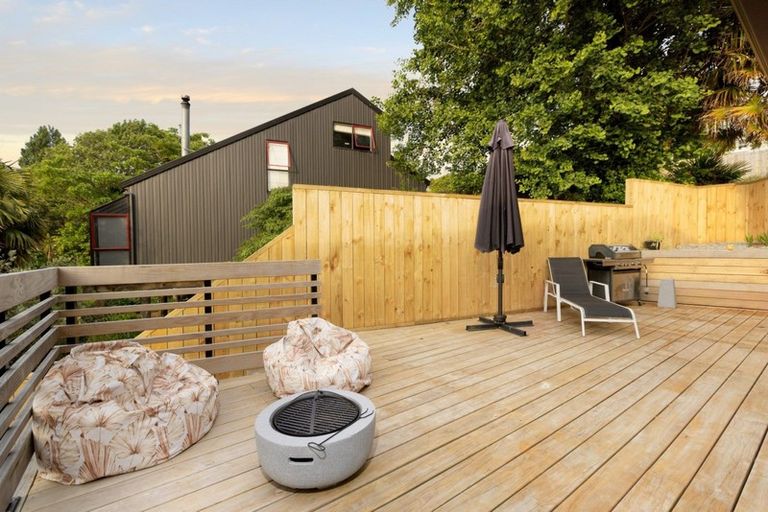 Photo of property in 132 Hinewa Road, Otumoetai, Tauranga, 3110