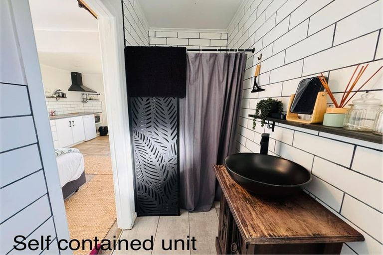 Photo of property in 277 Kaimatarau Road, Rongotea, Palmerston North, 4473