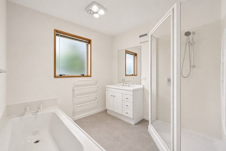 Photo of property in 300 Kensington Avenue, Rangiora, 7400